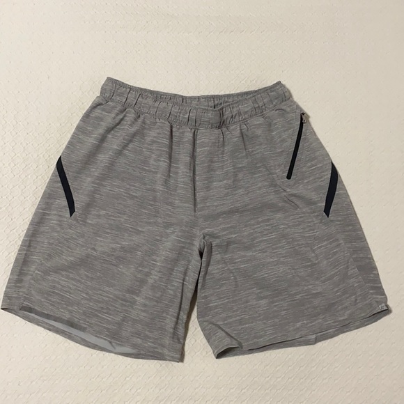 Lululemon Surge Short 7" lined size S - Picture 2 of 9